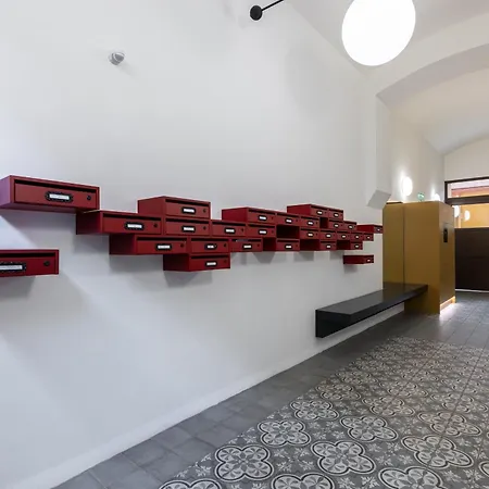 Апартаменты Chlumova Nest - Serene Retreat