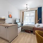 Apartment Chlumova Nest - Serene Studio Retreat *