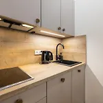 Chlumova Nest - Serene Studio Retreat Apartment